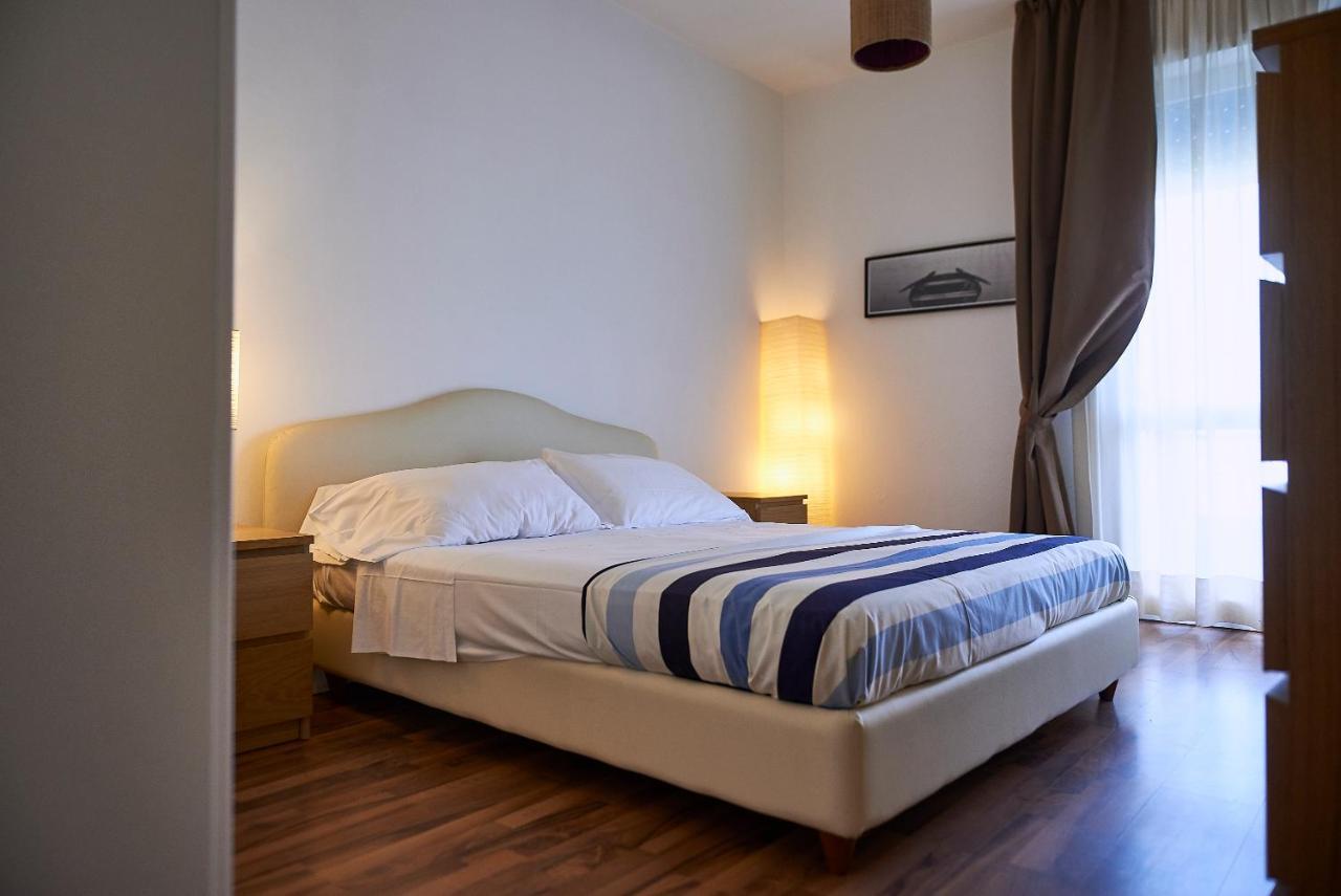Appartamento Flaminia 30 Metri Dal Mare ลิโดดิเยโซโล ภายนอก รูปภาพ